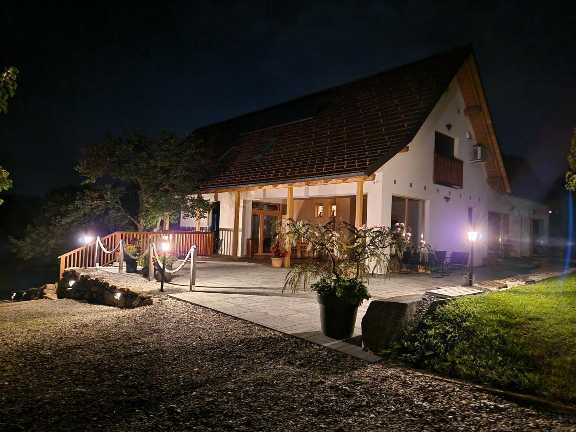 Rooms & Wine Lilek Sentilj Buitenkant foto
